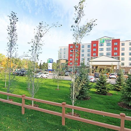 Holiday Inn Express And Suites Calgary University By Ihg Exterior photo